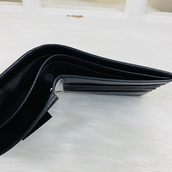 MK Men’s Cooper Billfold Wallet - Picture 7 of 11